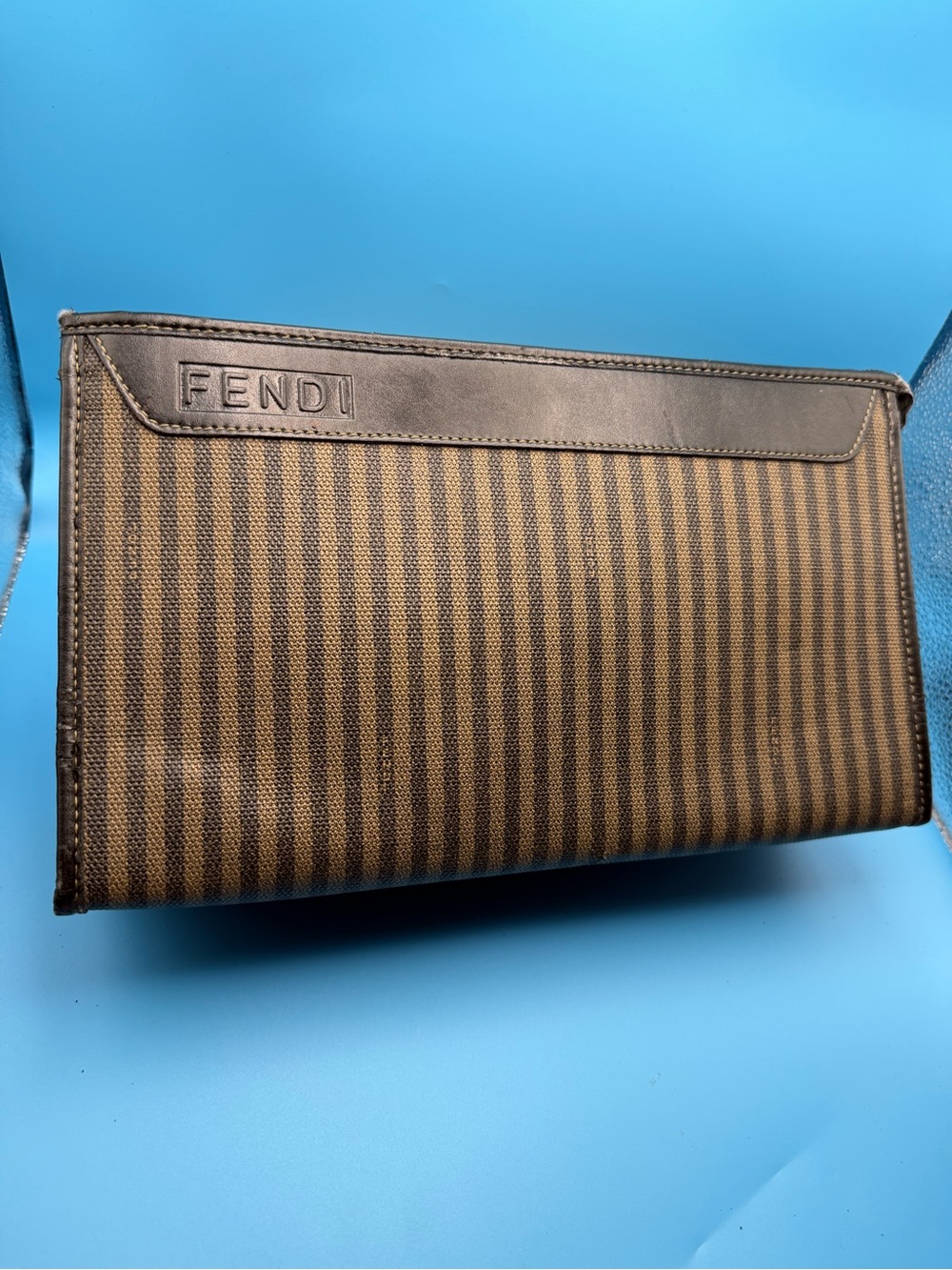 Fendi Vintage Pequin clutch
